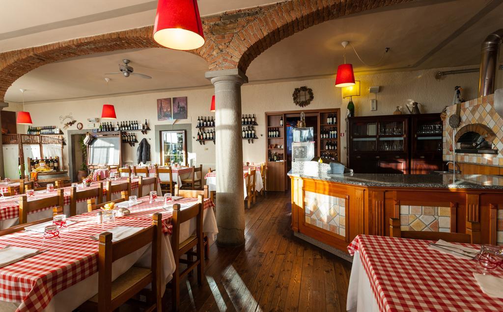Ristorante Locanda Panevino Provaglio d'Iseo Exterior photo