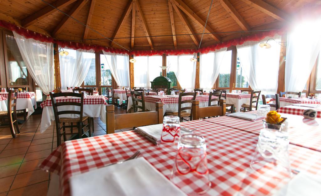 Ristorante Locanda Panevino Provaglio d'Iseo Exterior photo